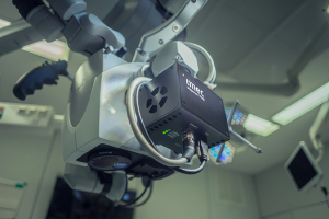 Imec’s snapscan VNIR 150 camera mounted on a surgical microscope